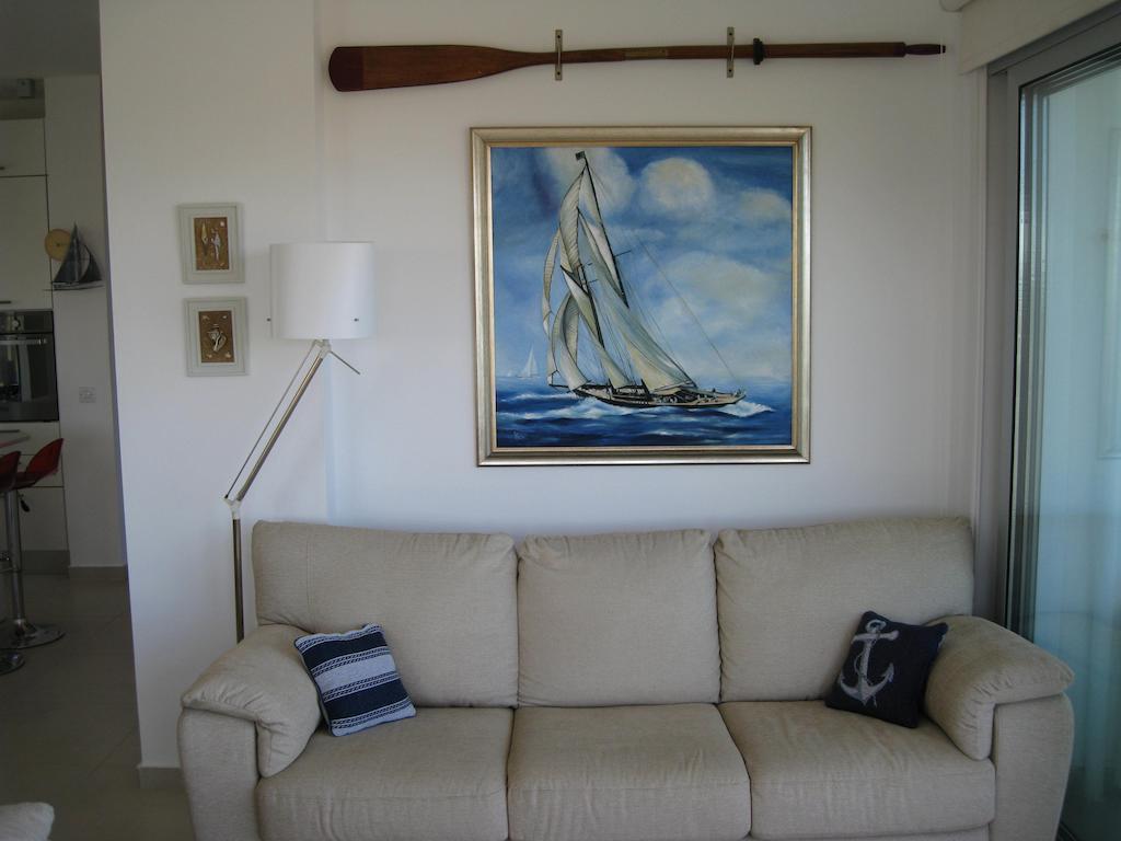 Trident Beach Apartment Protaras Pokoj fotografie